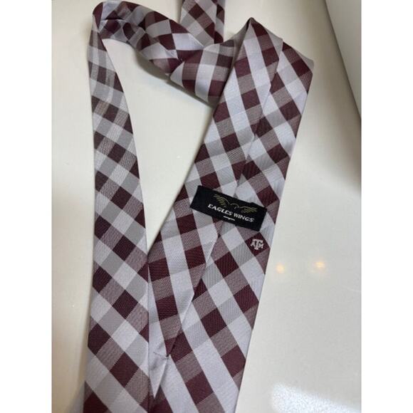 Texas A&M Checkered Necktie - Picture 3 of 3